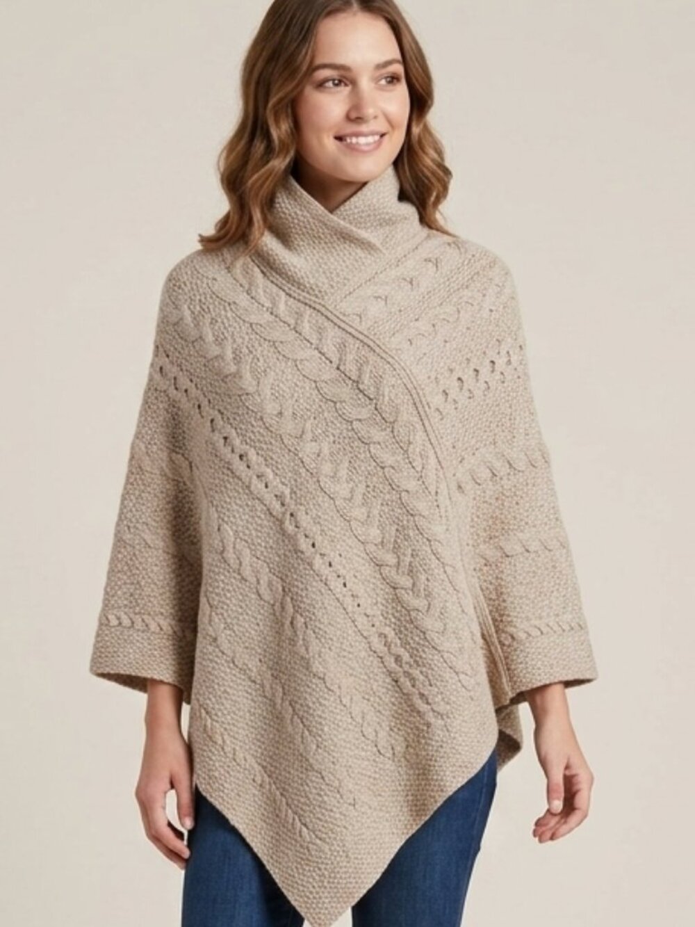 Inis Crafts Poncho Merino Wool Small Medium Cable Knit Made in Ireland